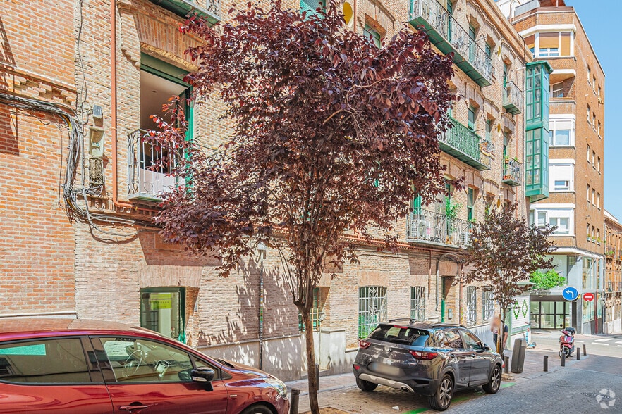 Calle de Don Quijote, 11, Madrid, Madrid en venta - Foto del edificio - Imagen 2 de 2