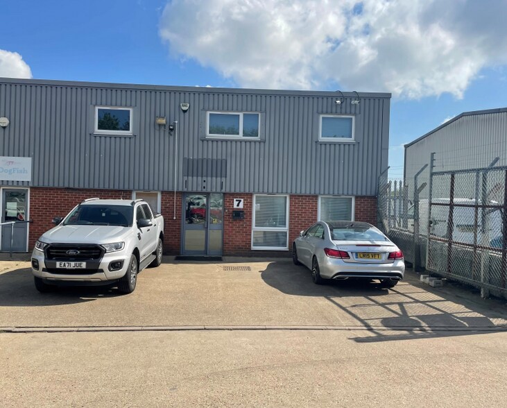 Bury Mead Rd, Hitchin en alquiler - Foto del edificio - Imagen 1 de 4