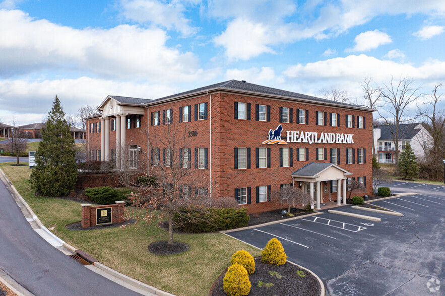 2500 Chamber Center Dr, Fort Mitchell, KY en alquiler - Foto del edificio - Imagen 3 de 6