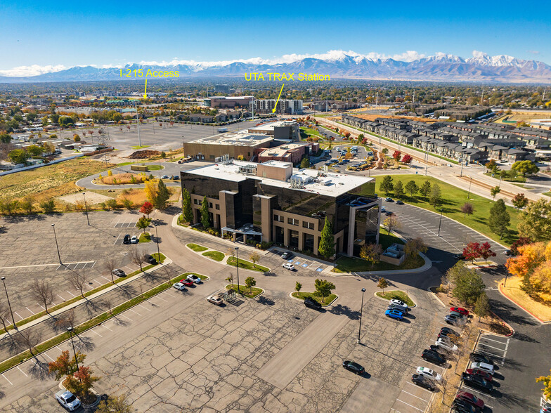 2875 Decker Lake Dr, West Valley City, UT en alquiler - Foto del edificio - Imagen 2 de 32