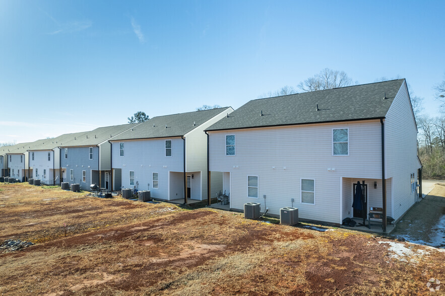 653-699 Neighborhood Rd, Wellford, SC en venta - Foto del edificio - Imagen 3 de 21