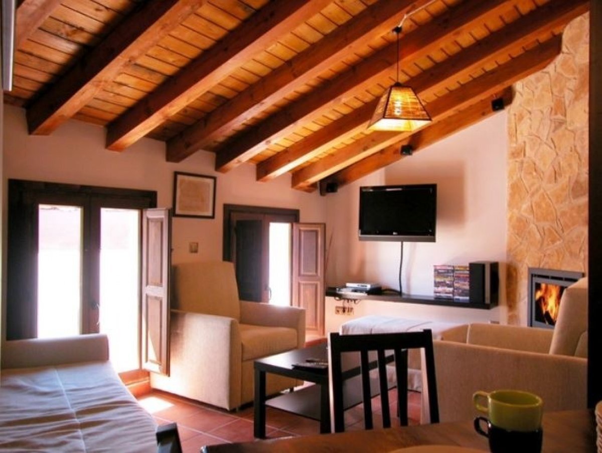 Calle Eloy Bullón, 18, Santibáñez de la Sierra, Salamanca en venta Foto del interior- Imagen 1 de 8