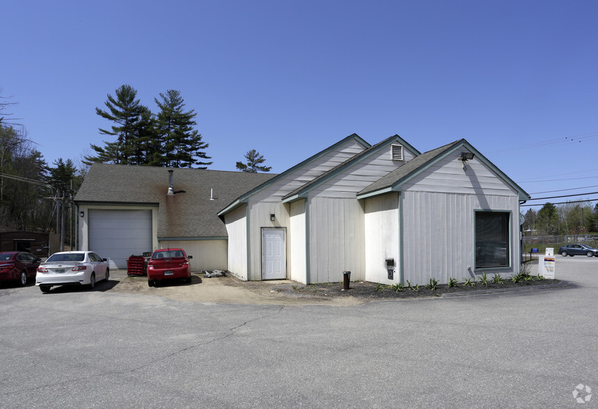 1457 Lake Shore Rd, Gilford, NH en venta - Foto del edificio - Imagen 2 de 5