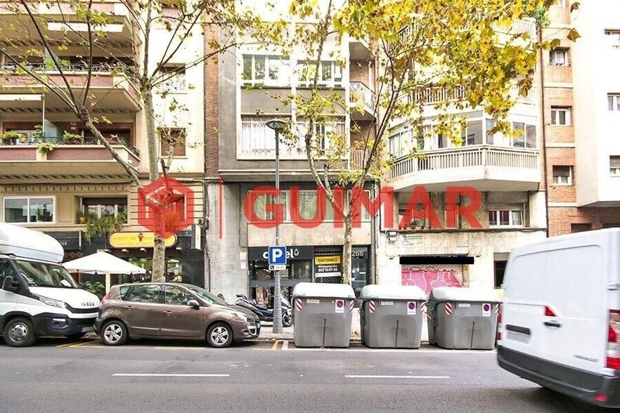 Cartera de 2 inmuebles en venta en LoopNet.es - Foto del edificio - Imagen 1 de 9