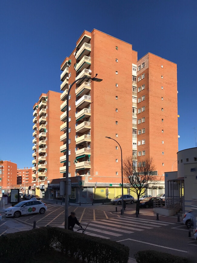 Más detalles de Calle Felipe Solano Antelo, 11, Guadalajara - Edificio residencial​ en venta