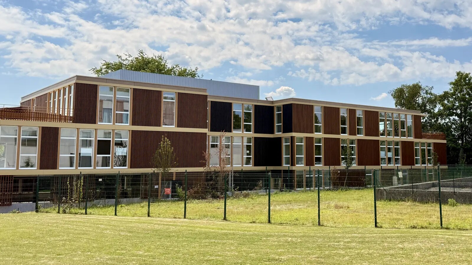 99 Rue Louis Constant, Villeneuve-d'Ascq en alquiler Foto del edificio- Imagen 1 de 7