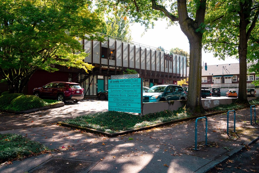 200 NE 20th Ave, Portland, OR en venta - Foto del edificio - Imagen 3 de 12