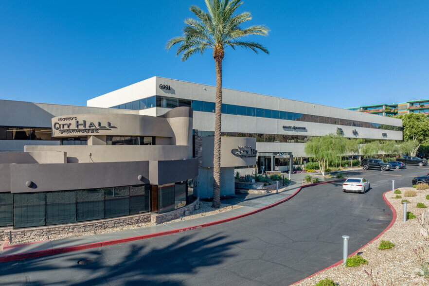 6991 E Camelback Rd, Scottsdale, AZ en alquiler - Foto del edificio - Imagen 2 de 5