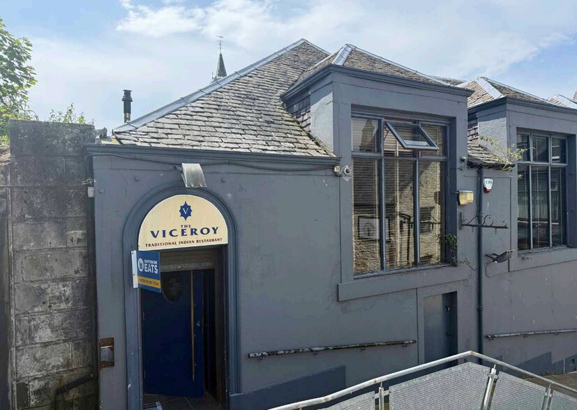 Queen Anne St, Dunfermline en alquiler - Foto del edificio - Imagen 2 de 2