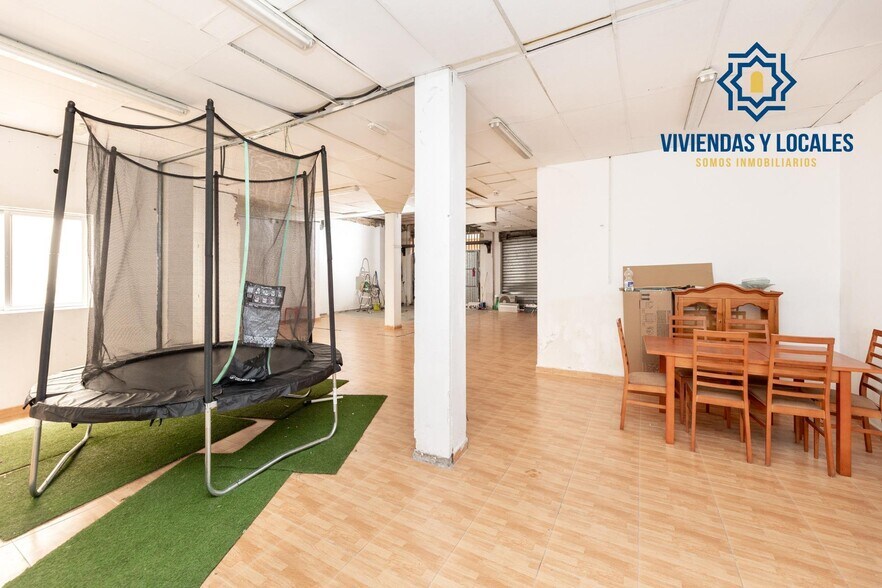 Calle Vizcaya, 13, Armilla, Granada en venta - Foto del edificio - Imagen 2 de 19