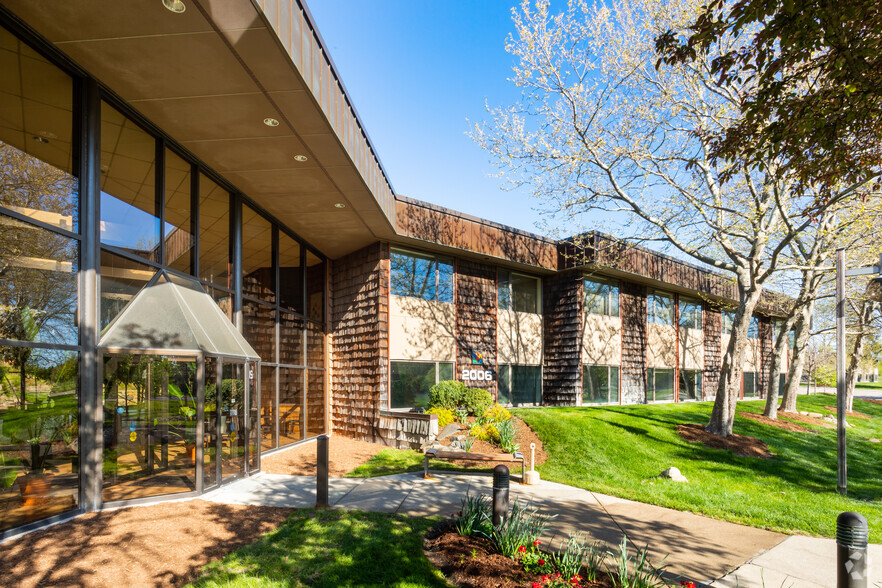 2008 Hogback Rd, Ann Arbor, MI en alquiler - Foto del edificio - Imagen 1 de 30