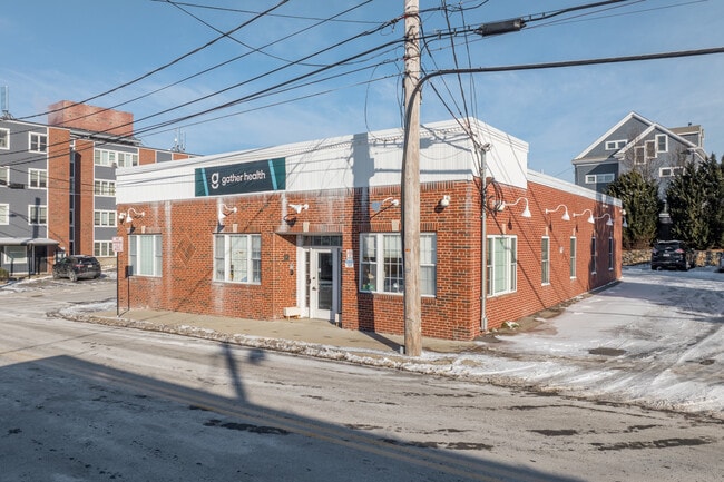 Más detalles de 744 E Squantum St, Quincy, MA - Oficina en venta