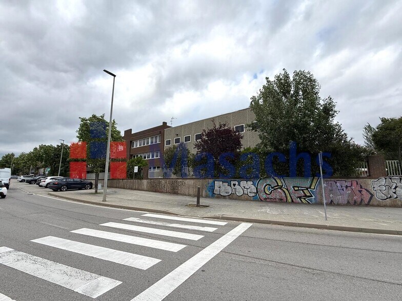 Nave en Terrassa, Barcelona en venta - Foto de la construcción - Imagen 2 de 17