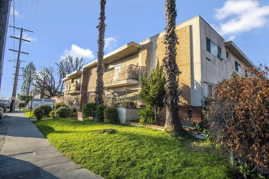 14015 Oxnard St, Van Nuys, CA en venta - Foto del edificio - Imagen 3 de 15