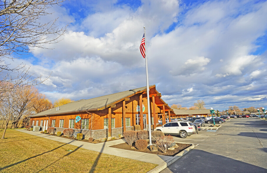 3909 Creekside Loop, Yakima, WA en alquiler - Foto del edificio - Imagen 1 de 12