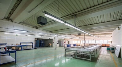 Nave en Torrejón de Ardoz, Madrid en alquiler Foto del interior- Imagen 2 de 44
