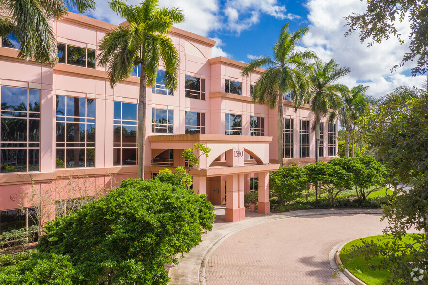 1580 Sawgrass Corporate Pky, Sunrise, FL en alquiler - Foto principal - Imagen 1 de 9