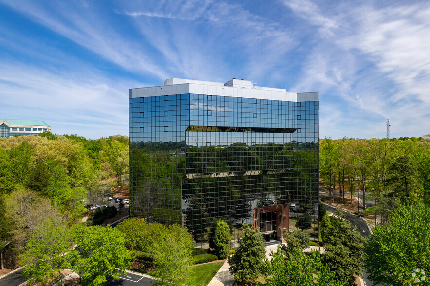 3100 Smoketree Ct, Raleigh, NC en alquiler - Foto del edificio - Imagen 1 de 7