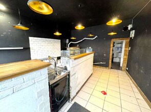 10 Acre St, Huddersfield en alquiler Foto del interior- Imagen 2 de 4