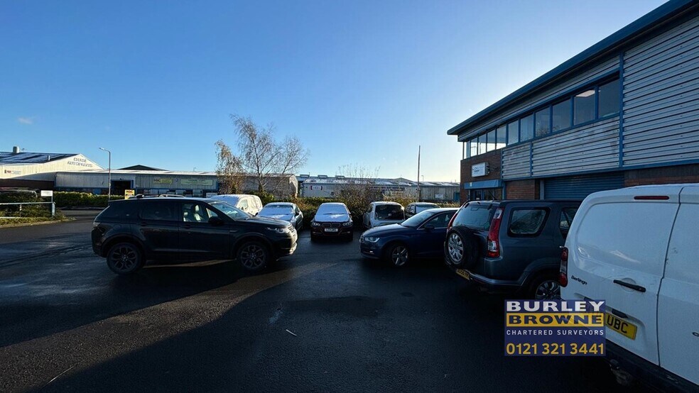 Brookfield Dr, Cannock en alquiler - Foto del edificio - Imagen 3 de 14