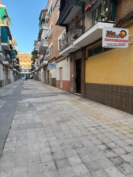 Local en Córdoba en venta - Foto del edificio - Imagen 1 de 9