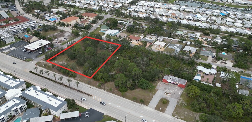 705 S Tamiami Trl, Venice, FL en venta - Foto del edificio - Imagen 1 de 9