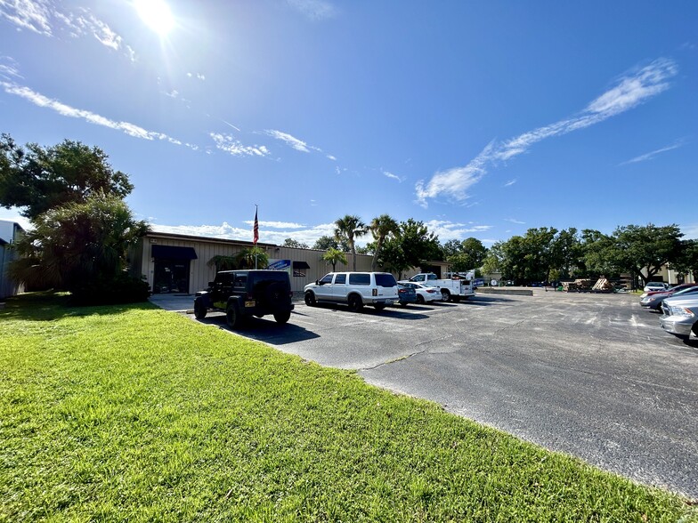 715 E 60th St Ct, Bradenton, FL en alquiler - Foto del edificio - Imagen 3 de 8