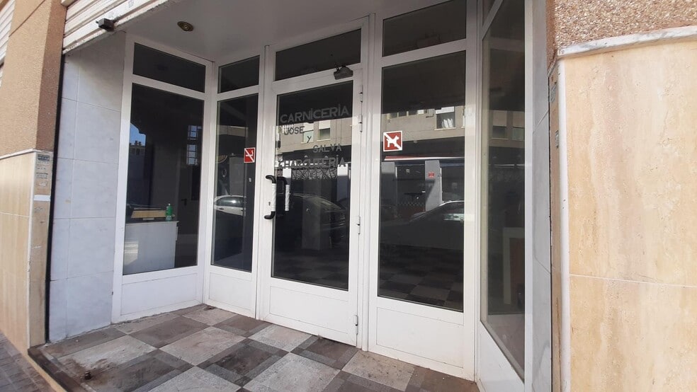 Carrer Manuel Vicente Pastor, 100, Elche, Alicante en venta - Foto del edificio - Imagen 2 de 9