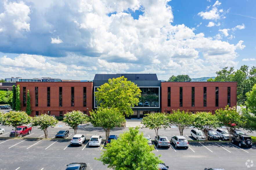 3 Maryland Farms, Brentwood, TN en alquiler - Foto del edificio - Imagen 2 de 6