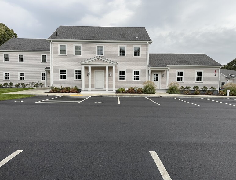 100 Dillingham Ave, Falmouth, MA en venta - Foto del edificio - Imagen 3 de 3