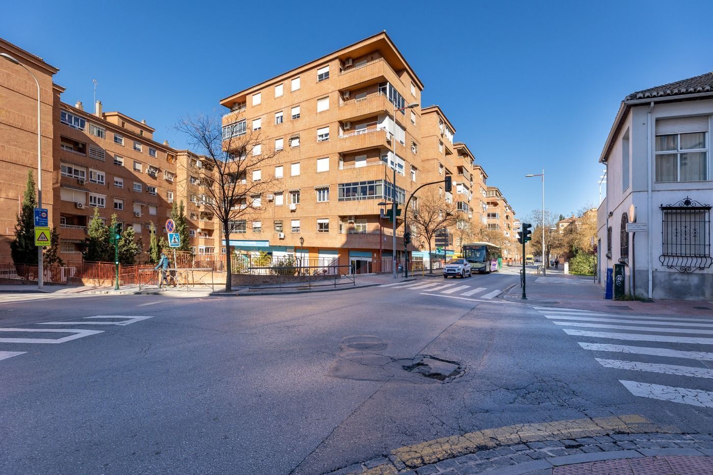 Local en Granada, Granada en alquiler Foto del edificio- Imagen 1 de 26