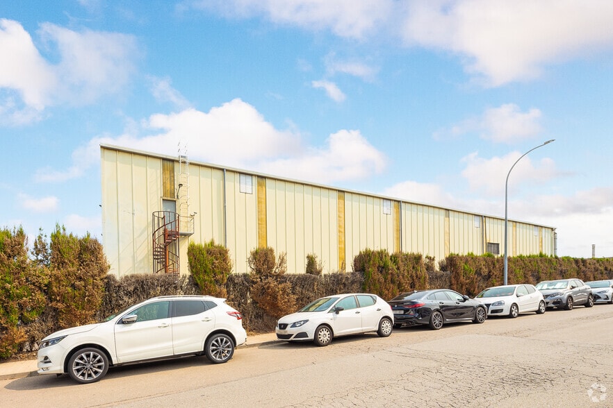 Carrer Empordà, 2, Santa Perpètua de Mogoda, Barcelona en alquiler - Foto del edificio - Imagen 2 de 2