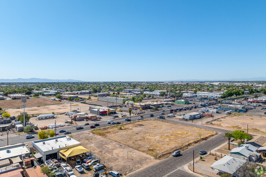 2725 N 34th Dr, Phoenix, AZ en venta - Foto del edificio - Imagen 1 de 12