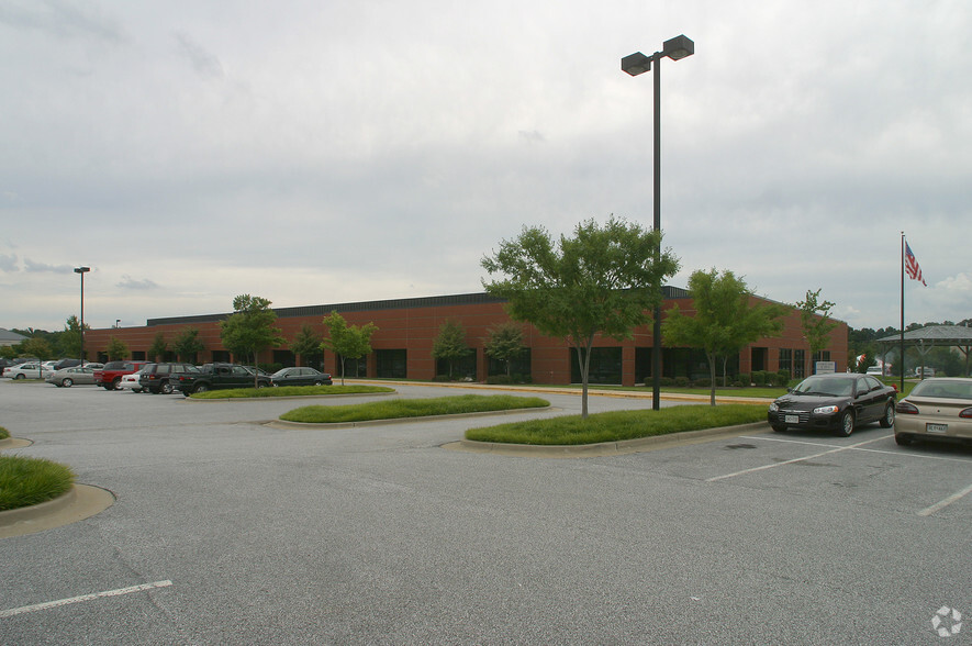 989 Corporate Blvd, Linthicum Heights, MD en alquiler - Foto del edificio - Imagen 2 de 9