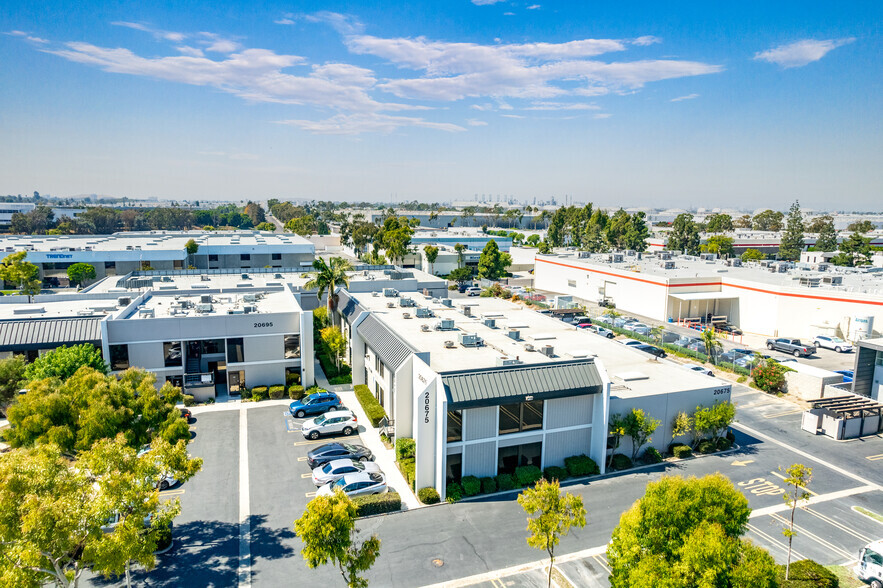 20675 S Western Ave, Torrance, CA en alquiler - Foto del edificio - Imagen 3 de 3