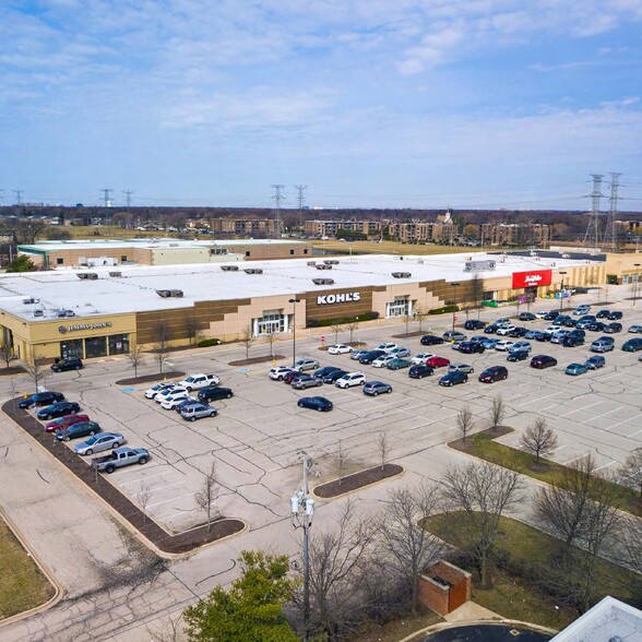 1500 S Elmhurst Rd, Mount Prospect, IL en alquiler - Foto del edificio - Imagen 2 de 8