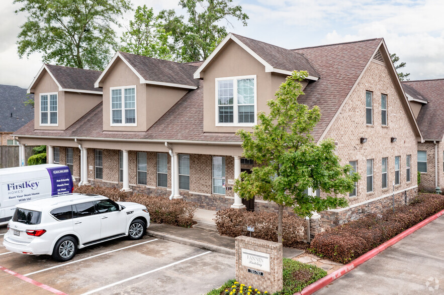 25511 Budde Rd, The Woodlands, TX en alquiler - Foto principal - Imagen 1 de 44