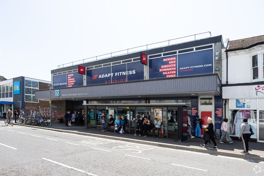 76-82 Blatchington Rd, Hove en venta - Foto del edificio - Imagen 2 de 3