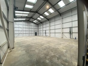 Henstridge Airport Estate, Henstridge en alquiler Foto del interior- Imagen 1 de 6