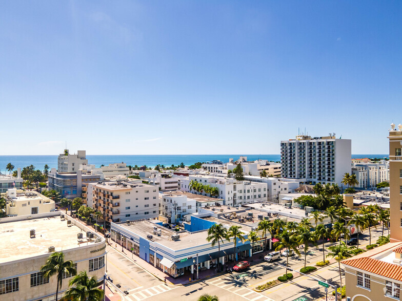 232 12th St, Miami Beach, FL en alquiler - Foto del edificio - Imagen 2 de 6