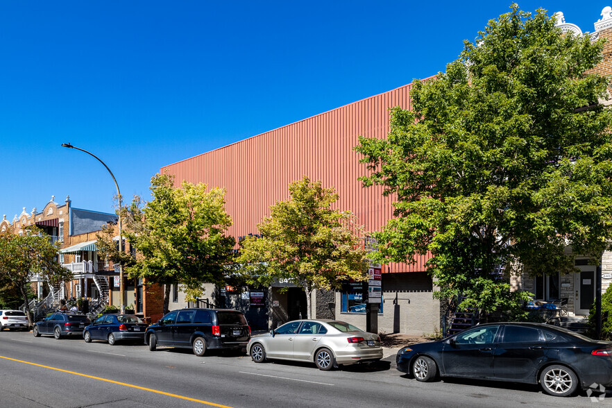 8415 Rue Saint-Denis, Montréal, QC en venta - Foto del edificio - Imagen 2 de 4