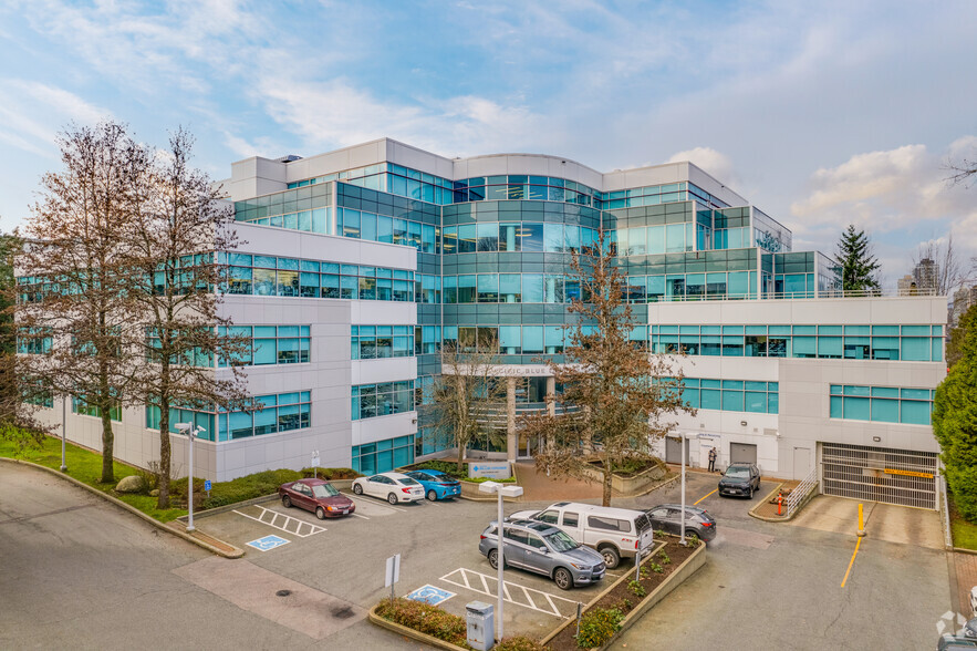 4250 Canada Way, Burnaby, BC en alquiler - Foto del edificio - Imagen 2 de 5