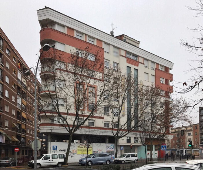 Avenida Juan Carlos i, I 64, Talavera De La Reina, Toledo en venta - Foto del edificio - Imagen 2 de 2