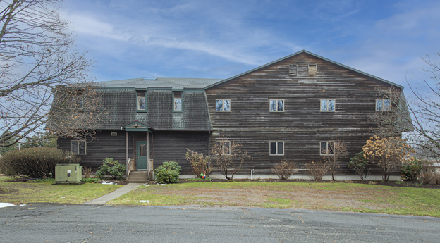 32 Industrial Dr E, Northampton, MA en venta - Foto del edificio - Imagen 2 de 28