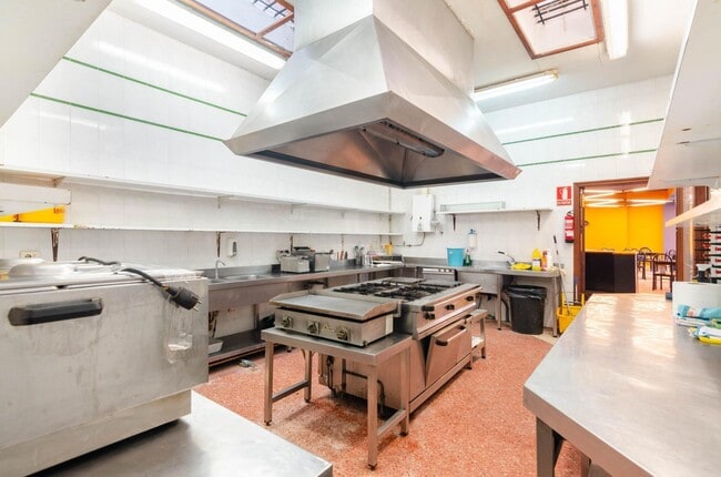 Más detalles de Lugar Arquera, 39, Salas - Local en venta