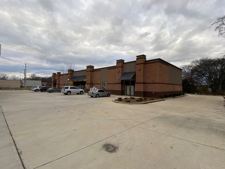 1228 W Main St, Tupelo, MS en alquiler - Foto del edificio - Imagen 2 de 8