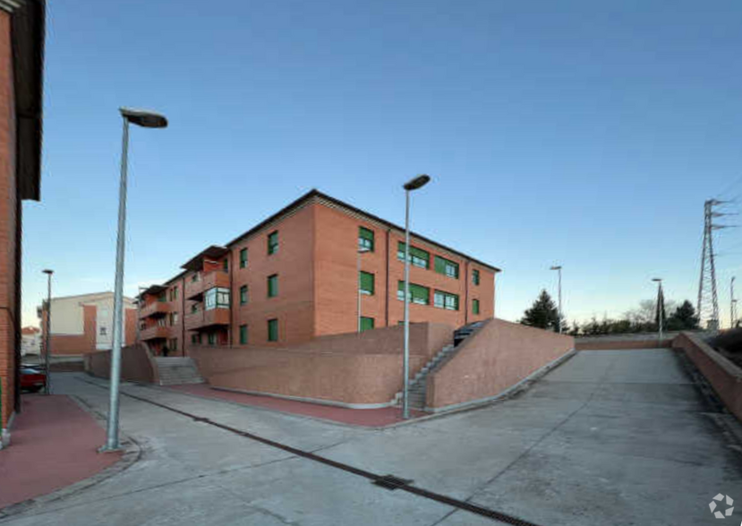 Edificios residenciales en La Lastrilla, Segovia en venta - Foto del interior - Imagen 1 de 1