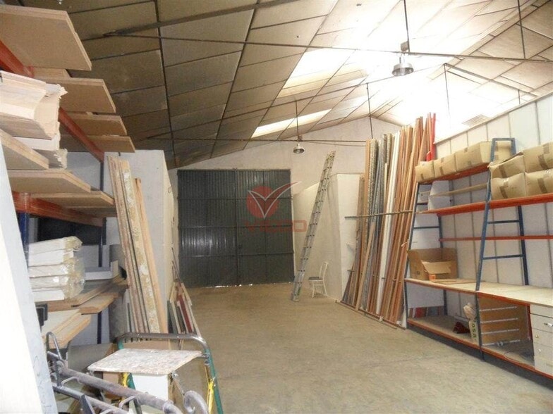 Nave en Cuenca, Cuenca en venta - Foto del interior - Imagen 3 de 9