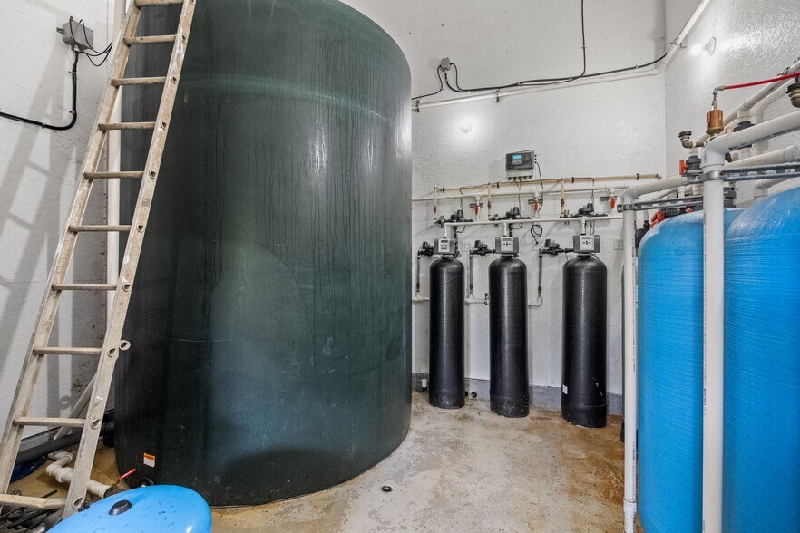 Grant's Landing Marina cartera de 4 inmuebles en venta en LoopNet.es - Foto del edificio - Imagen 3 de 59