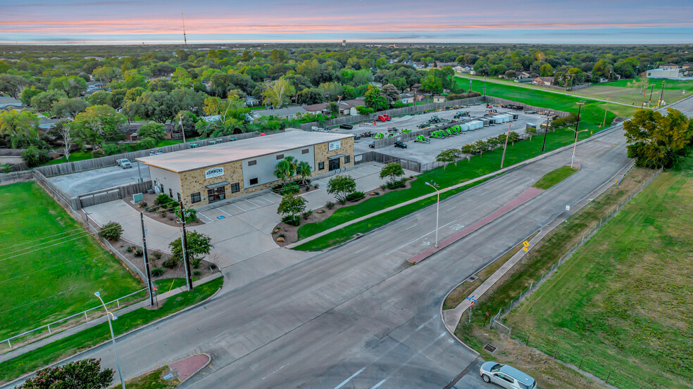 3202 Miori Ln, Victoria, TX en venta - Foto del edificio - Imagen 2 de 45